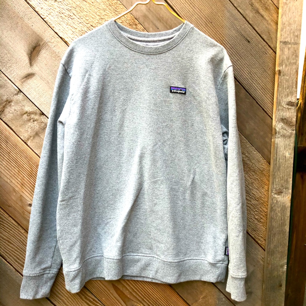 Patagonia Heather Grey Crew Sweatshirt